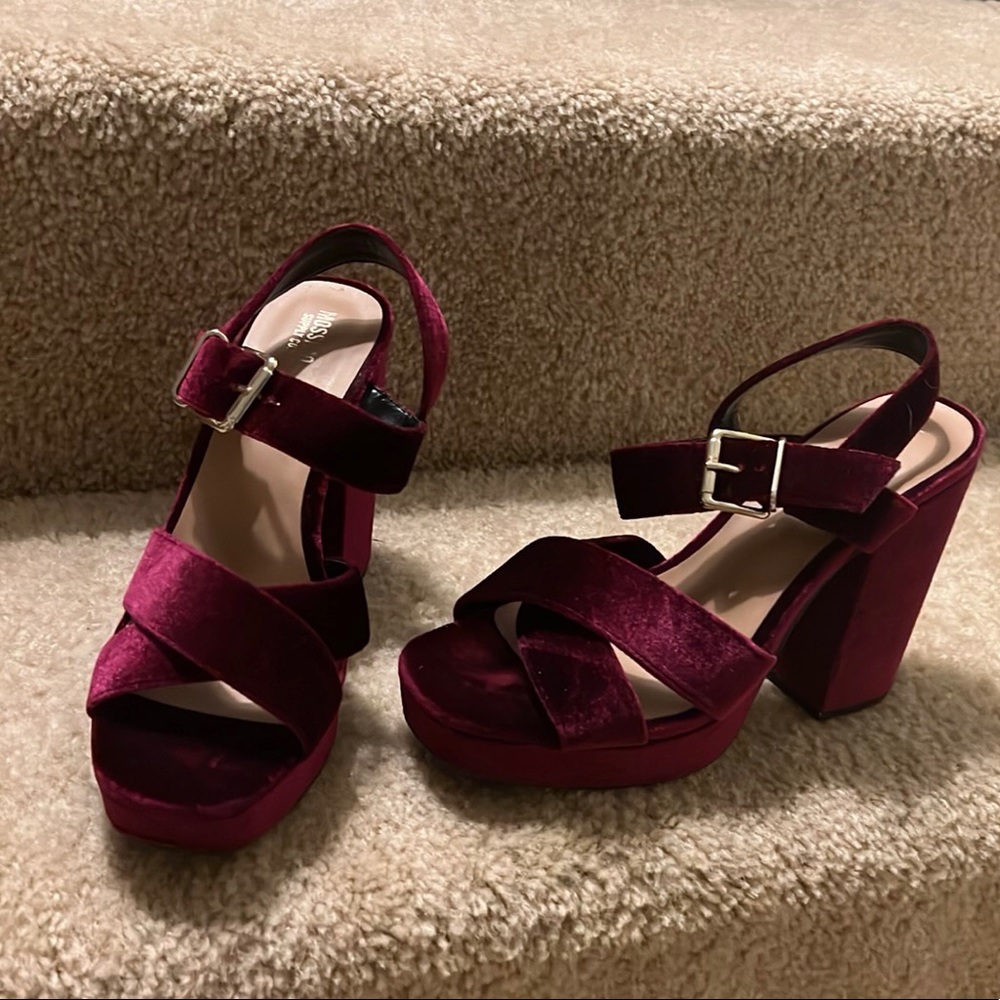 Mossimo Supply Co Velvet Platform Heels